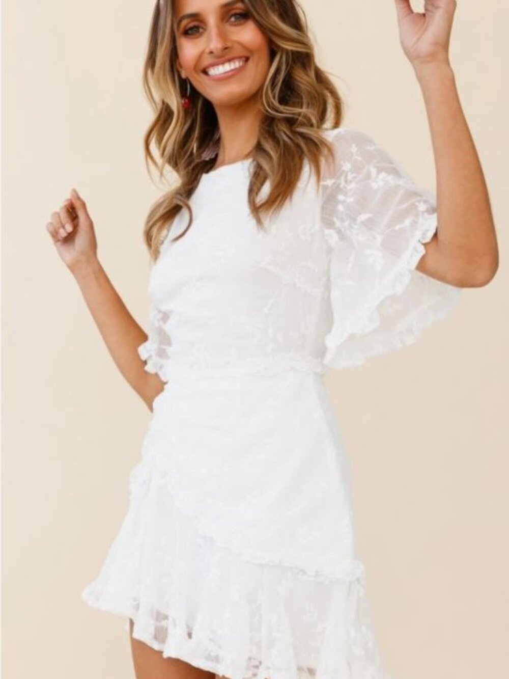 NWT SELFIE LESLIE White Bell Sleeve Frill Trim Leaf Embroidered Dress Sz Medium